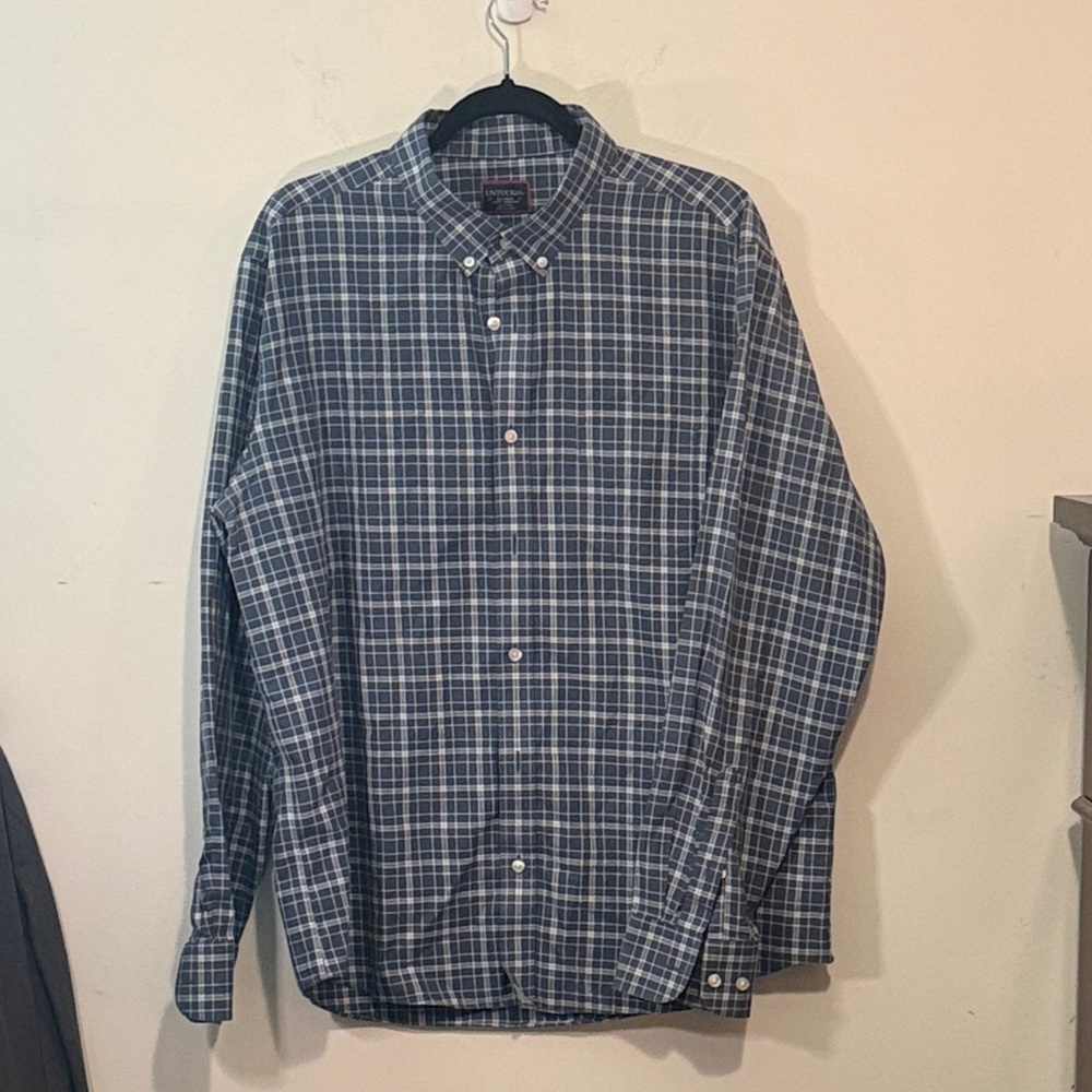 UNTUCKit Navy and White Checkered Shirt